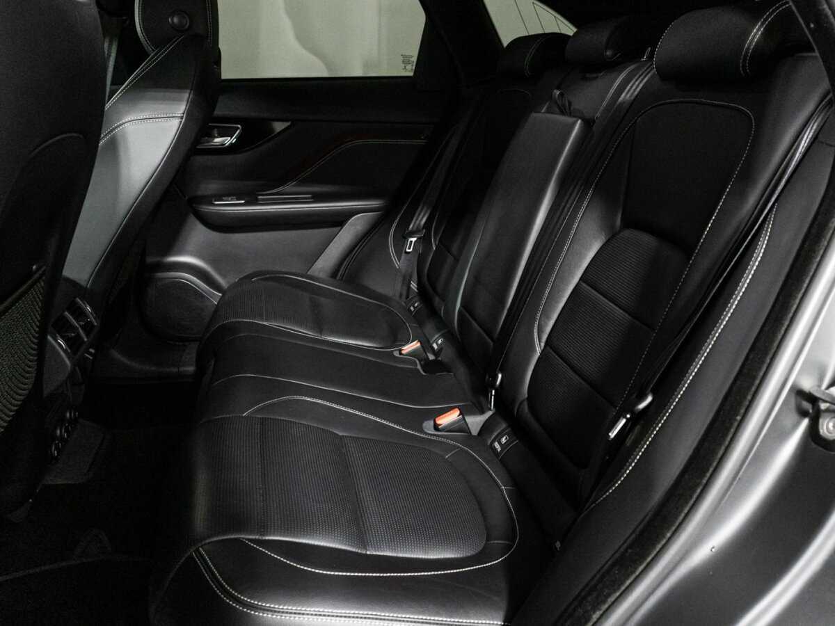 Jaguar F-Pace 2018