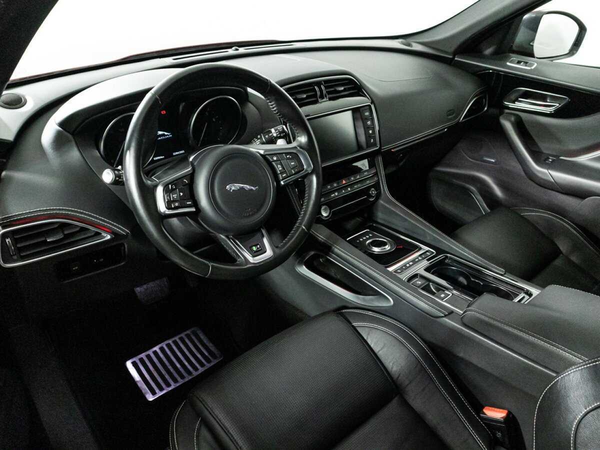 Jaguar F-Pace 2018