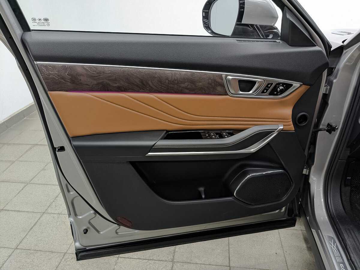 FAW Bestune T99 2023