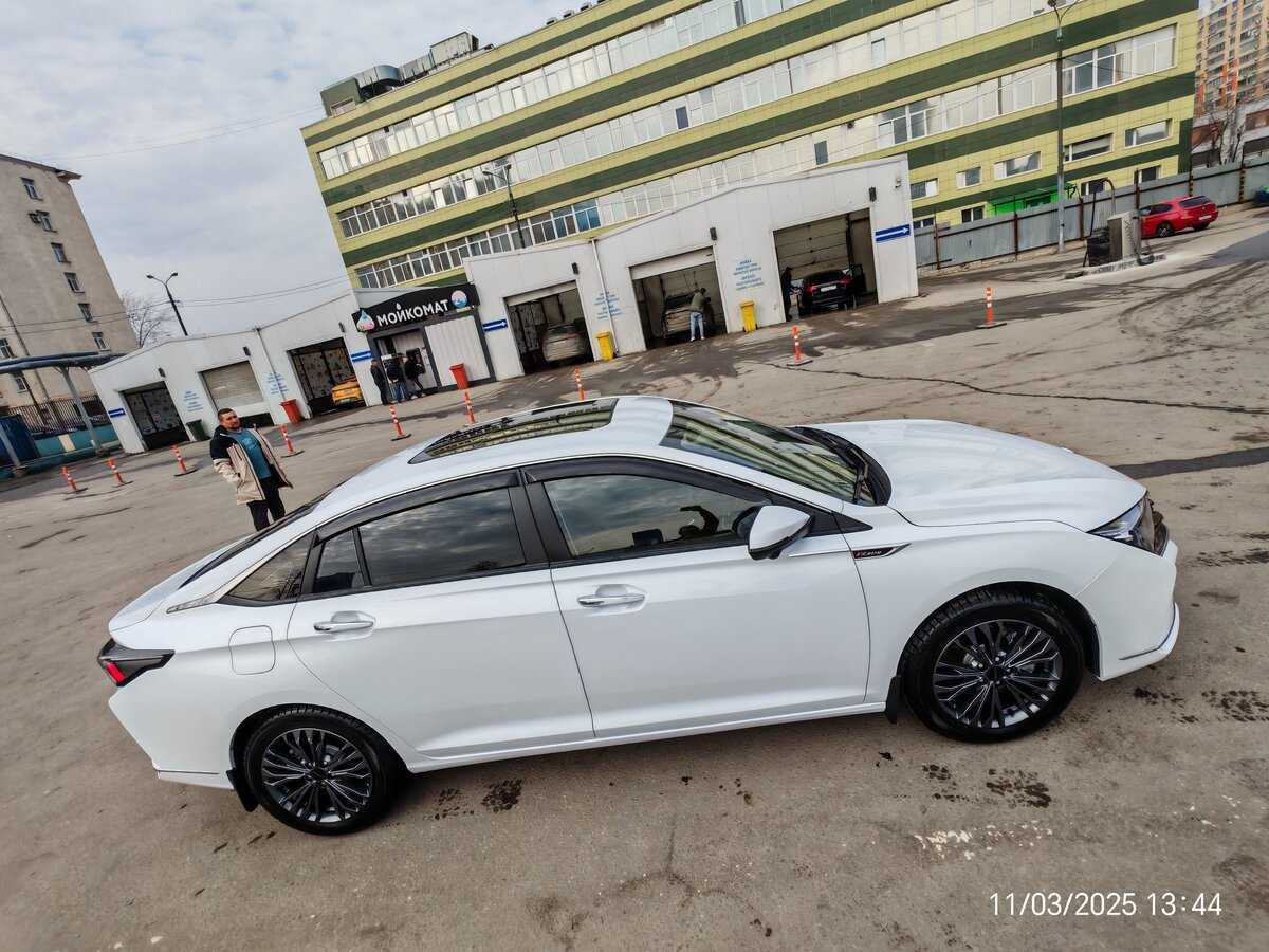 Dongfeng Shine Max