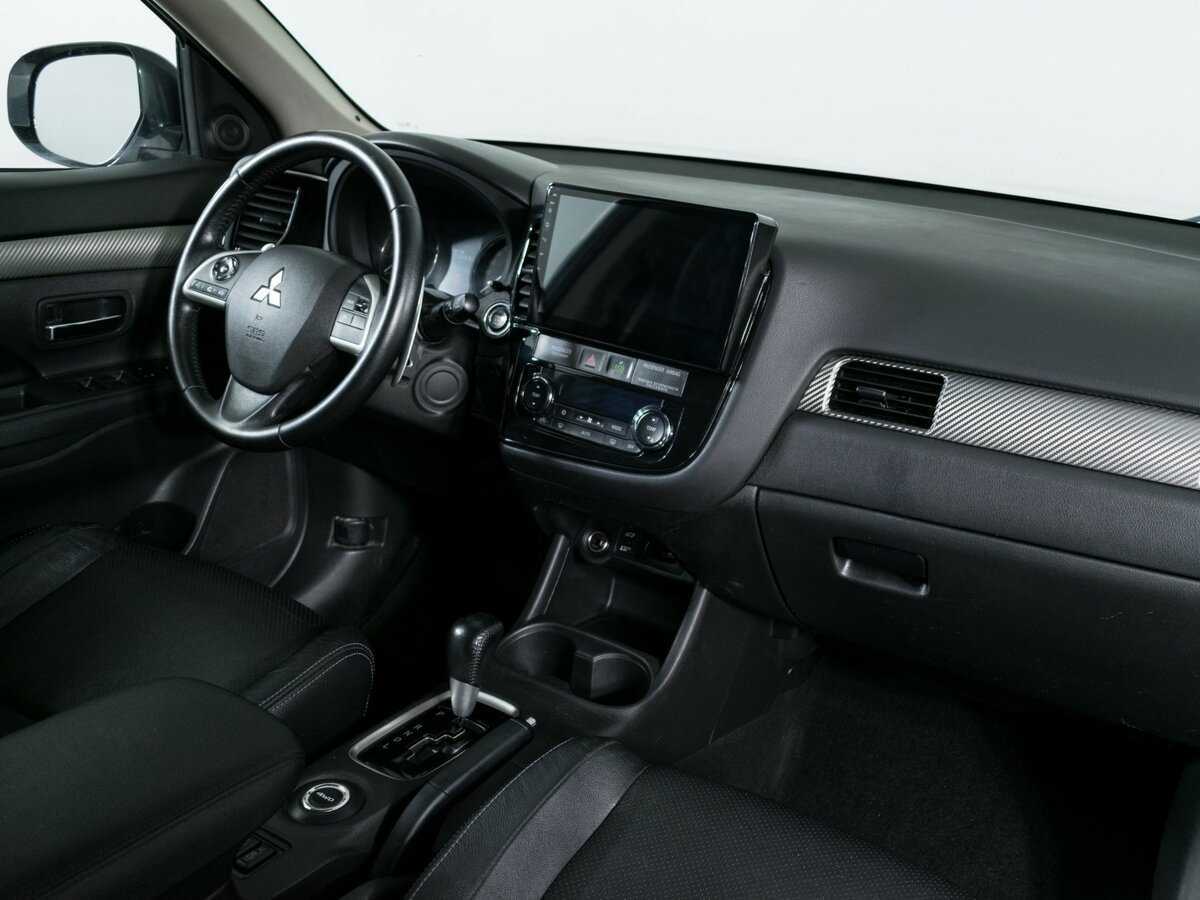 Mitsubishi Outlander 2013