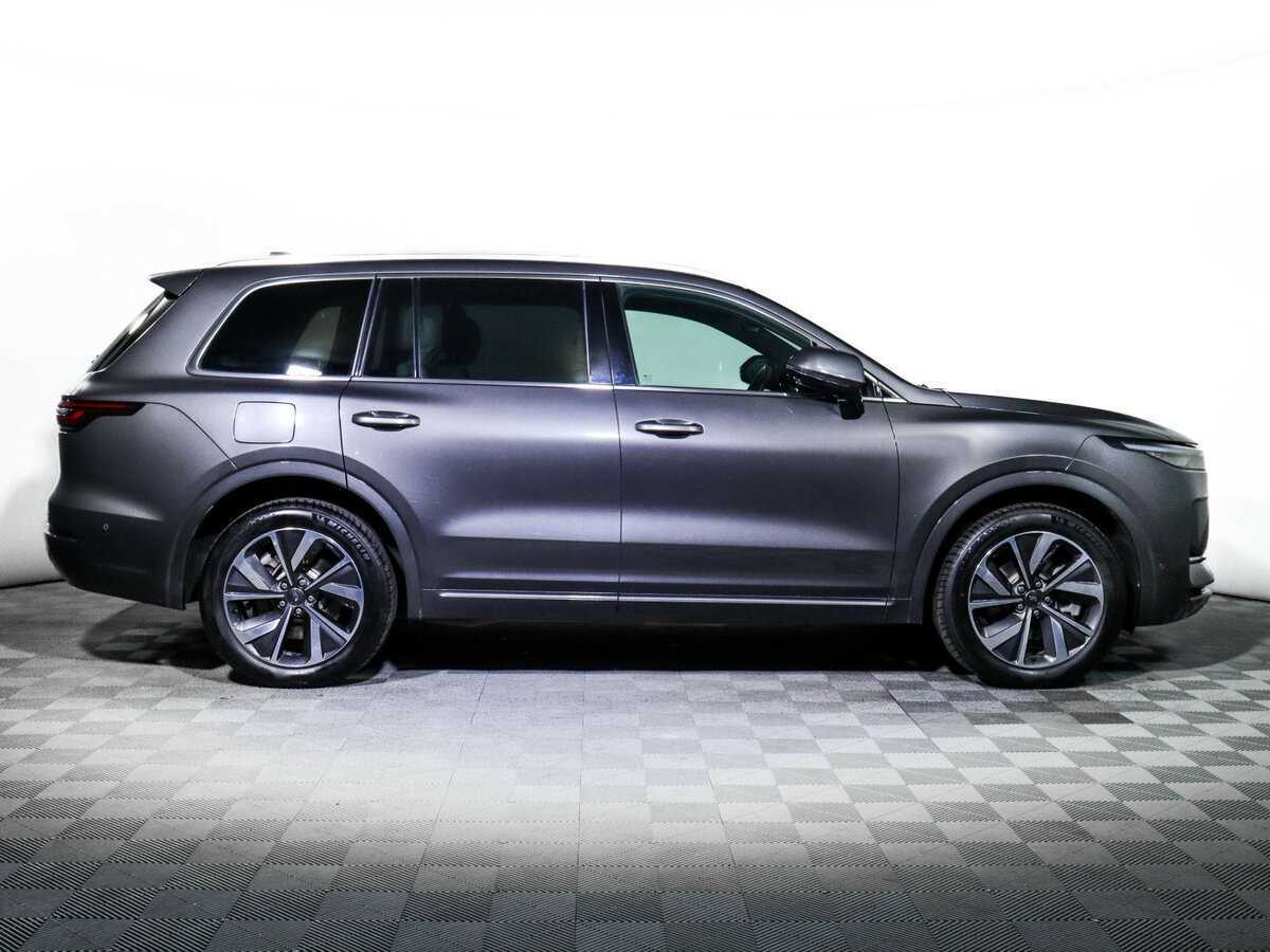 Li Auto (Lixiang) One