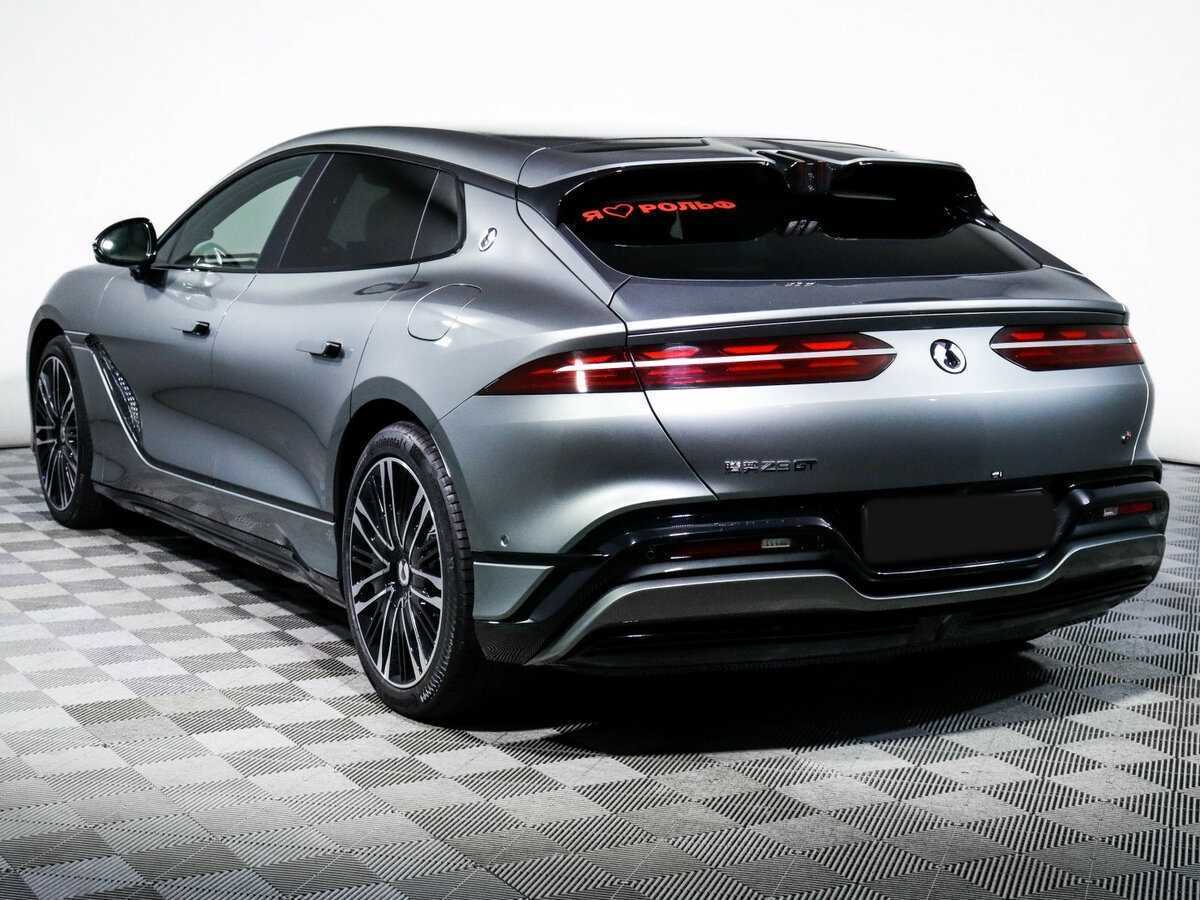 Denza Z9