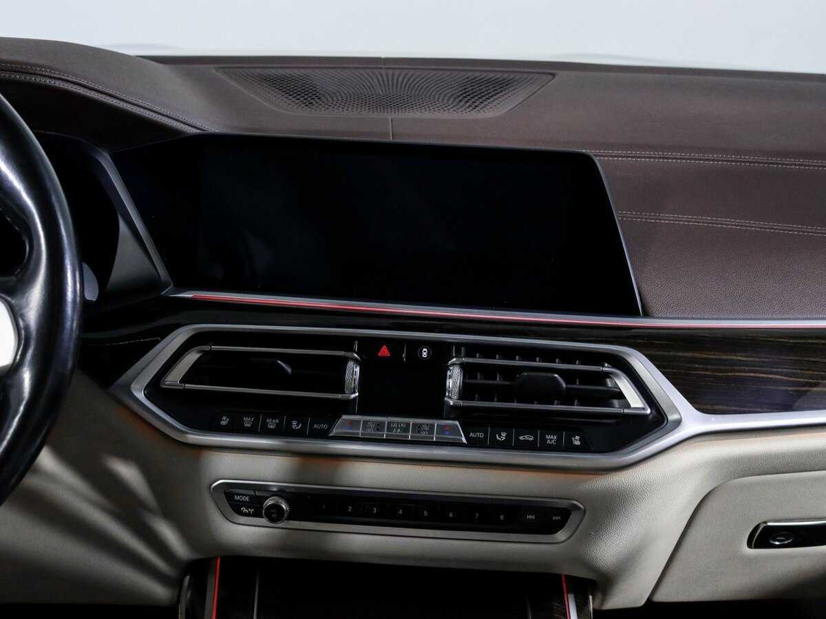 BMW X7 2019