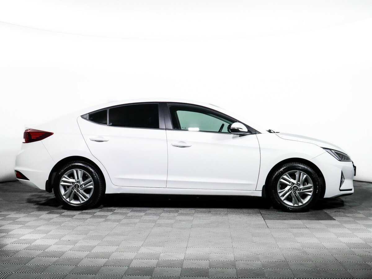 Hyundai Elantra 2020