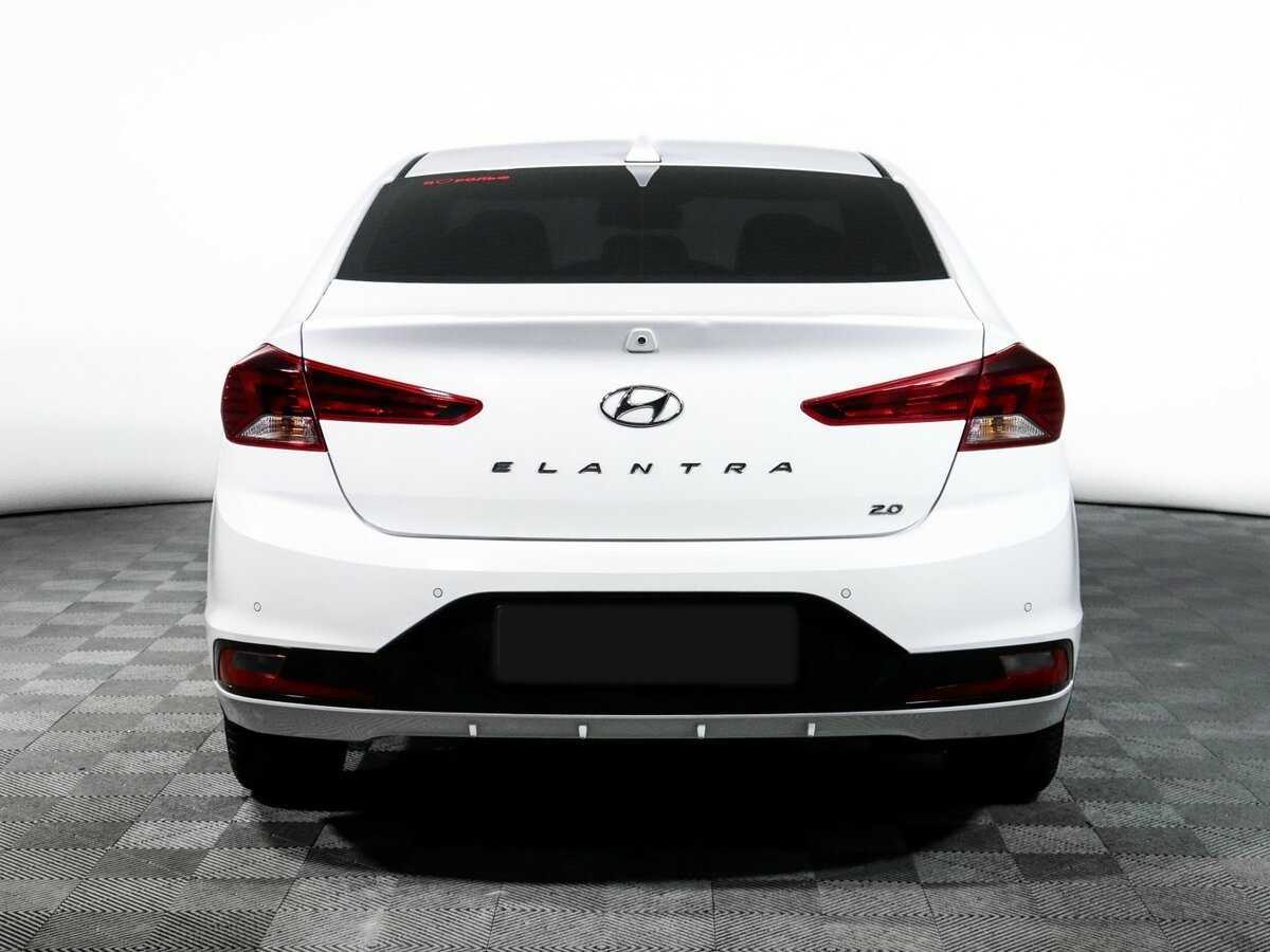 Hyundai Elantra 2020