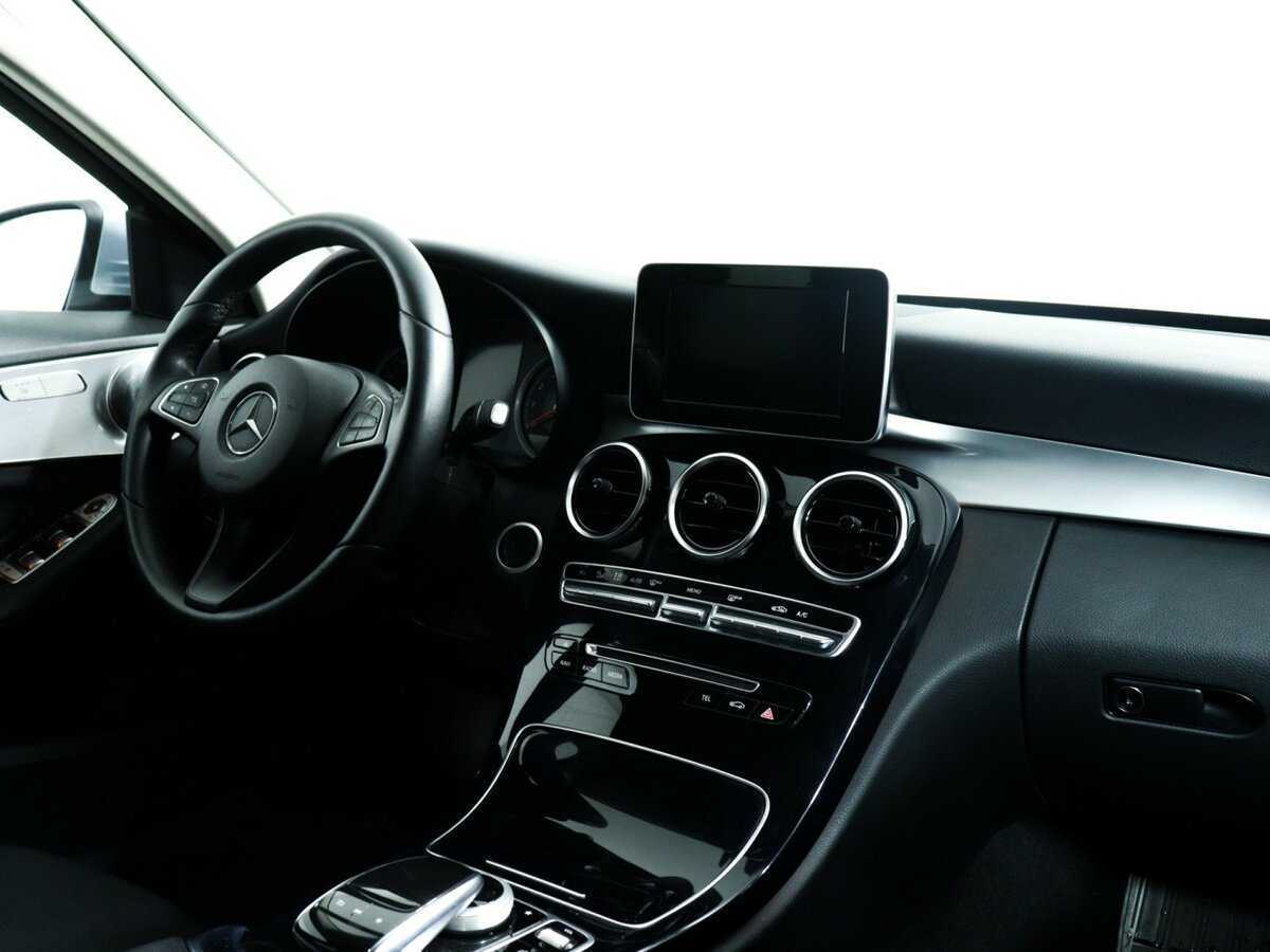 Mercedes-Benz C-Класс 2017