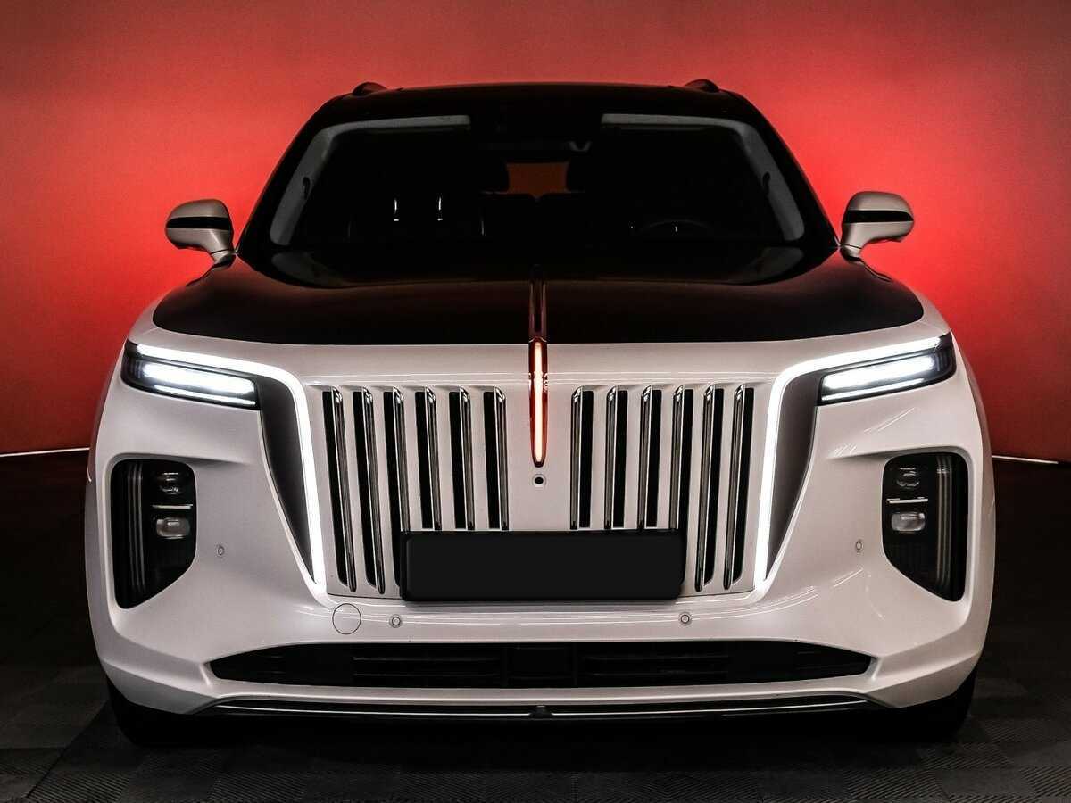 Hongqi E-HS9 2022