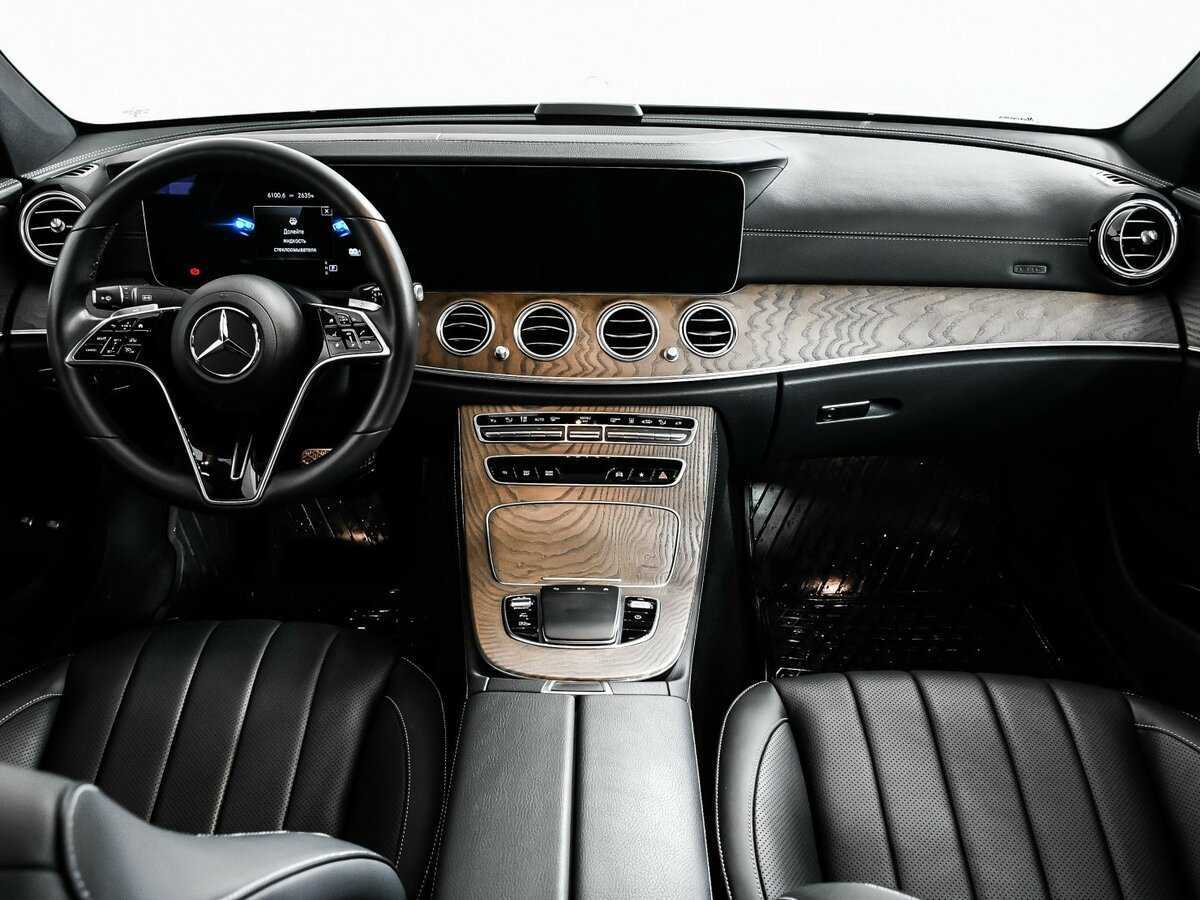 Mercedes-Benz E-Класс 2022
