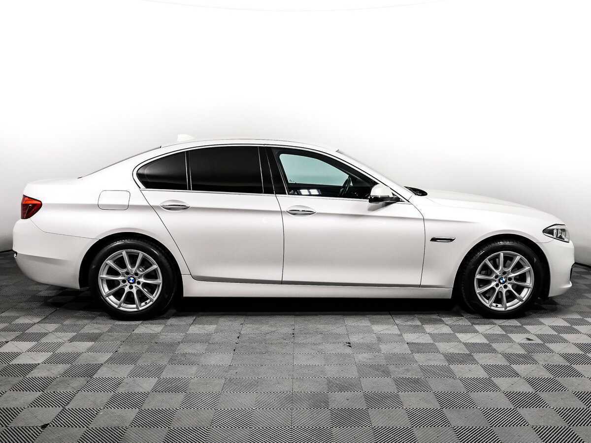 BMW 5 серии 2016