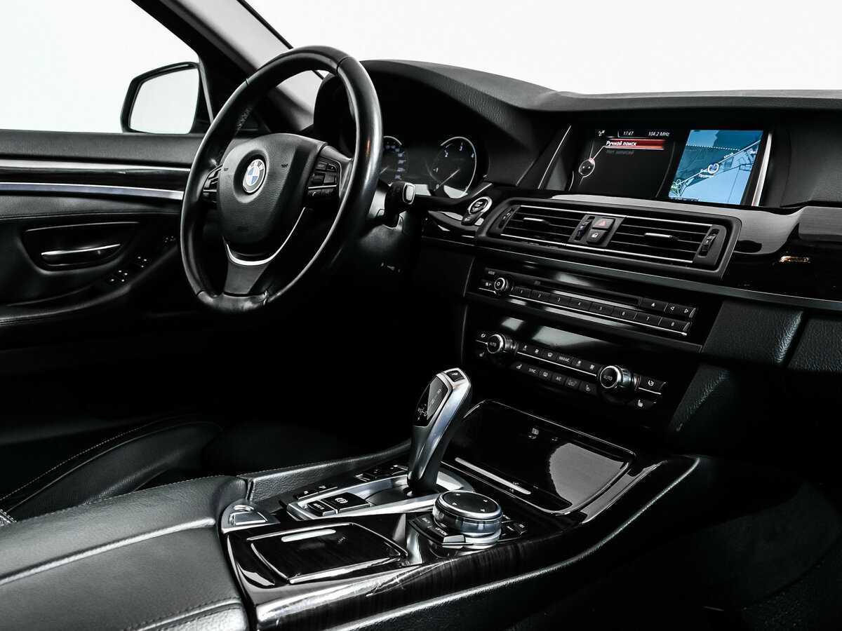 BMW 5 серии 2016