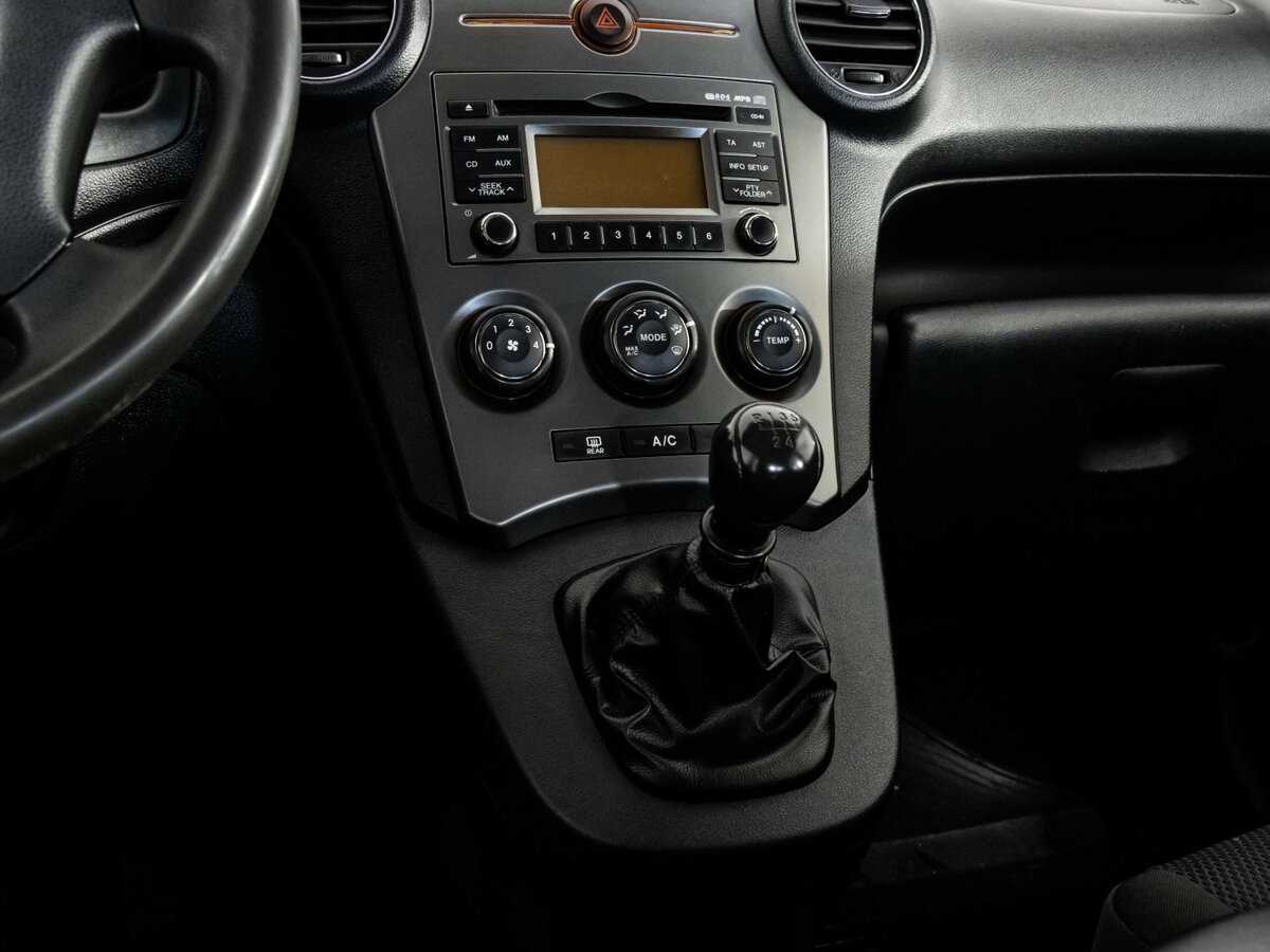 Kia Carens 2010