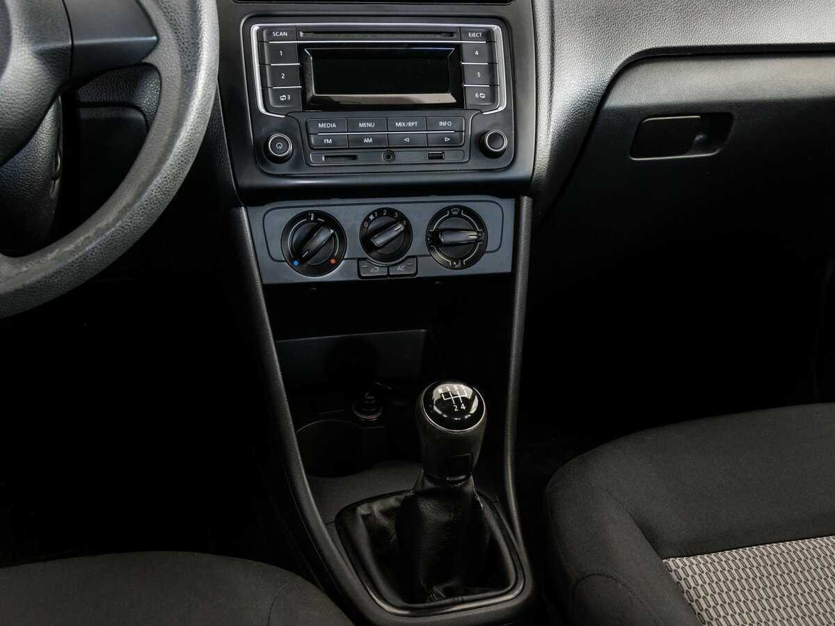 Volkswagen Polo 2013