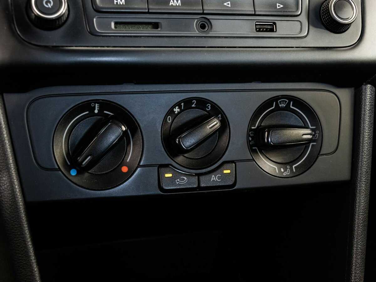 Volkswagen Polo 2013