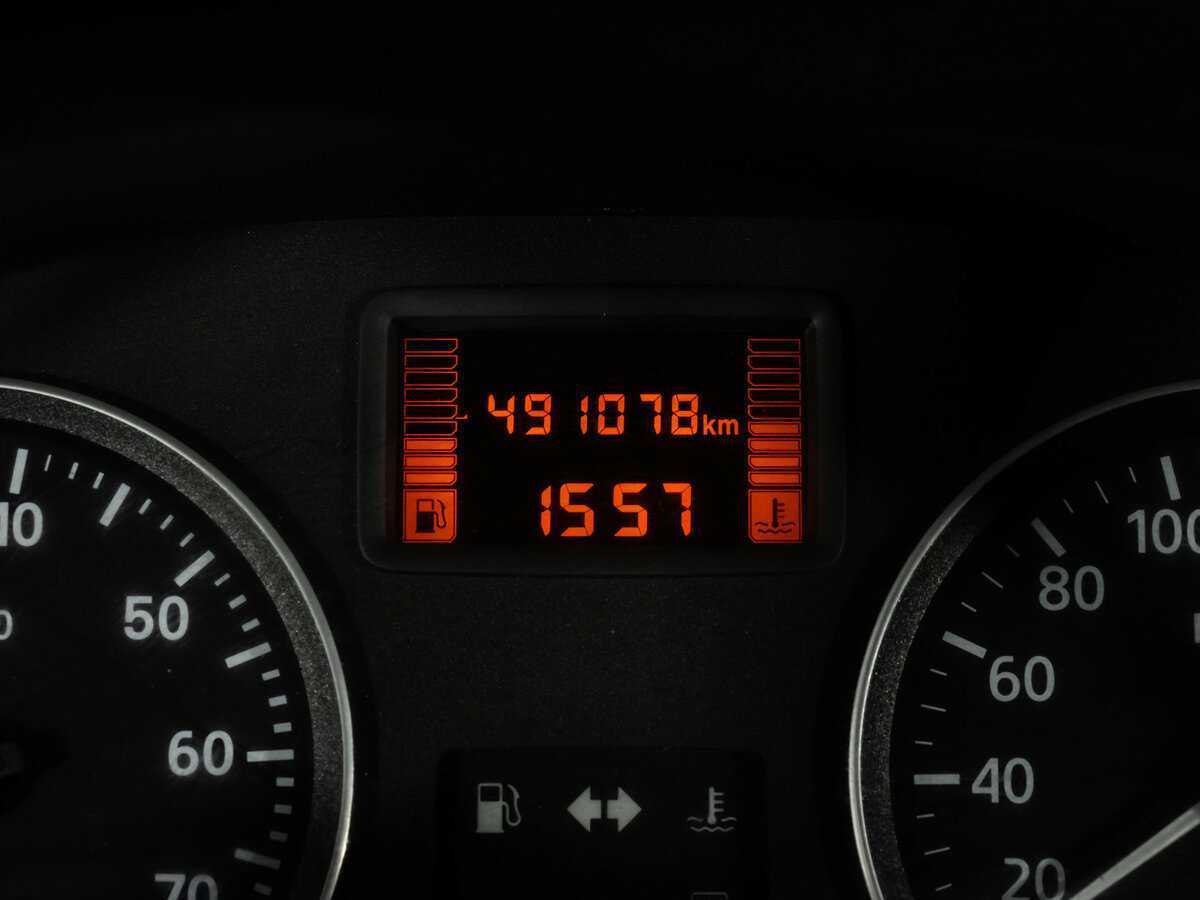 Nissan Almera 2013