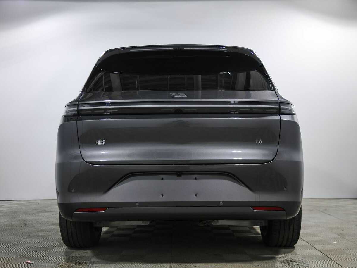 Li Auto (Lixiang) L6