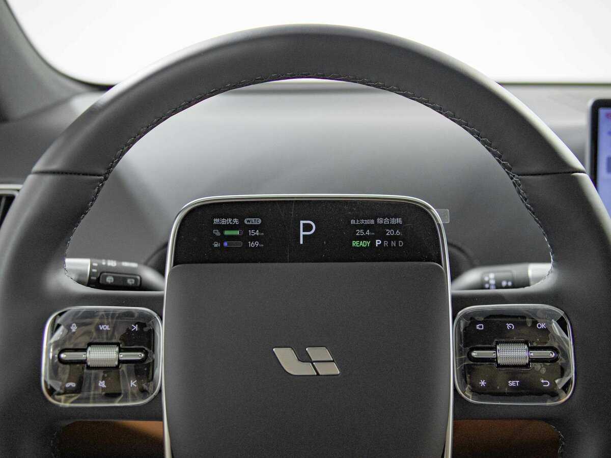 Li Auto (Lixiang) L6