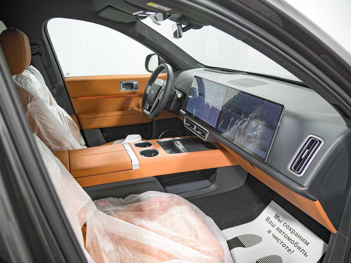 Li Auto (Lixiang) L6 2024