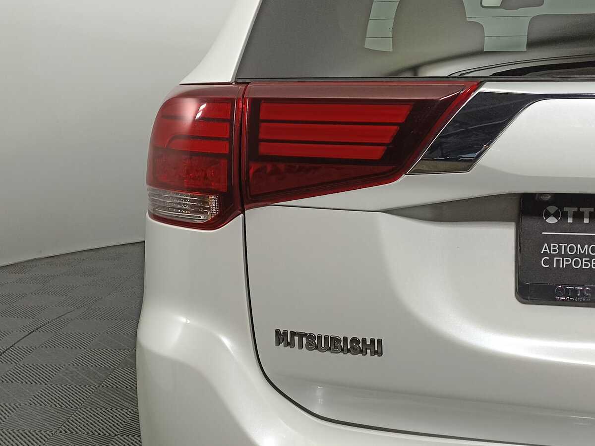 Mitsubishi Outlander 2017