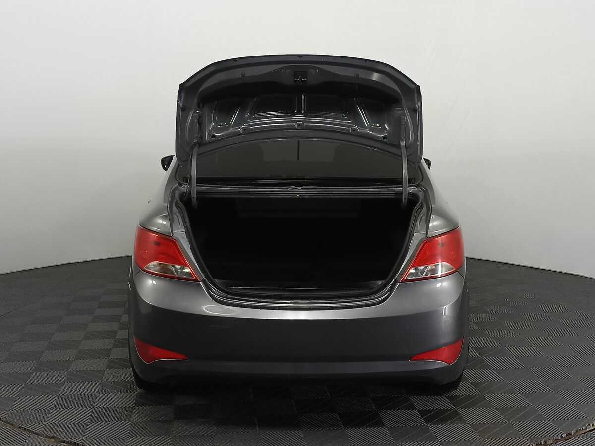 Hyundai Solaris 2015