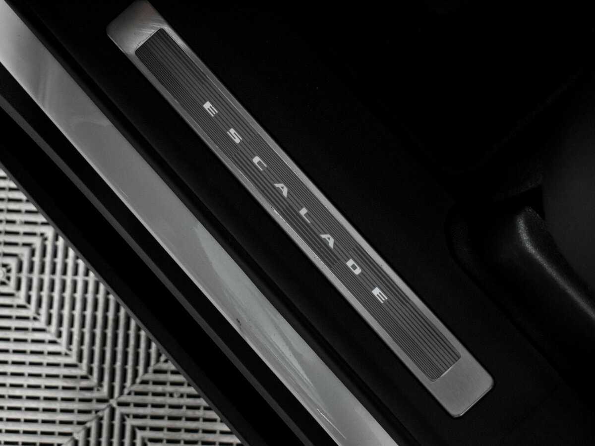 Cadillac Escalade-V 2022