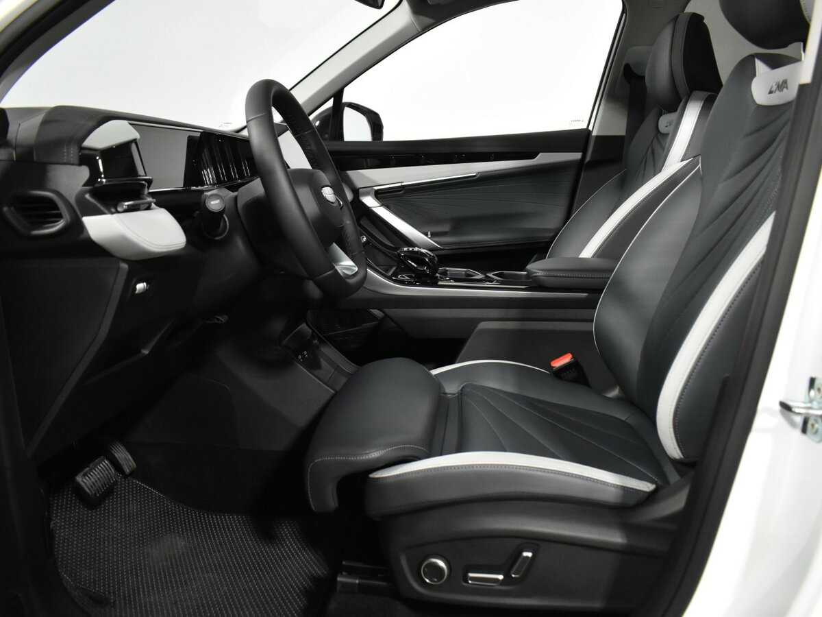 Geely Atlas 2024