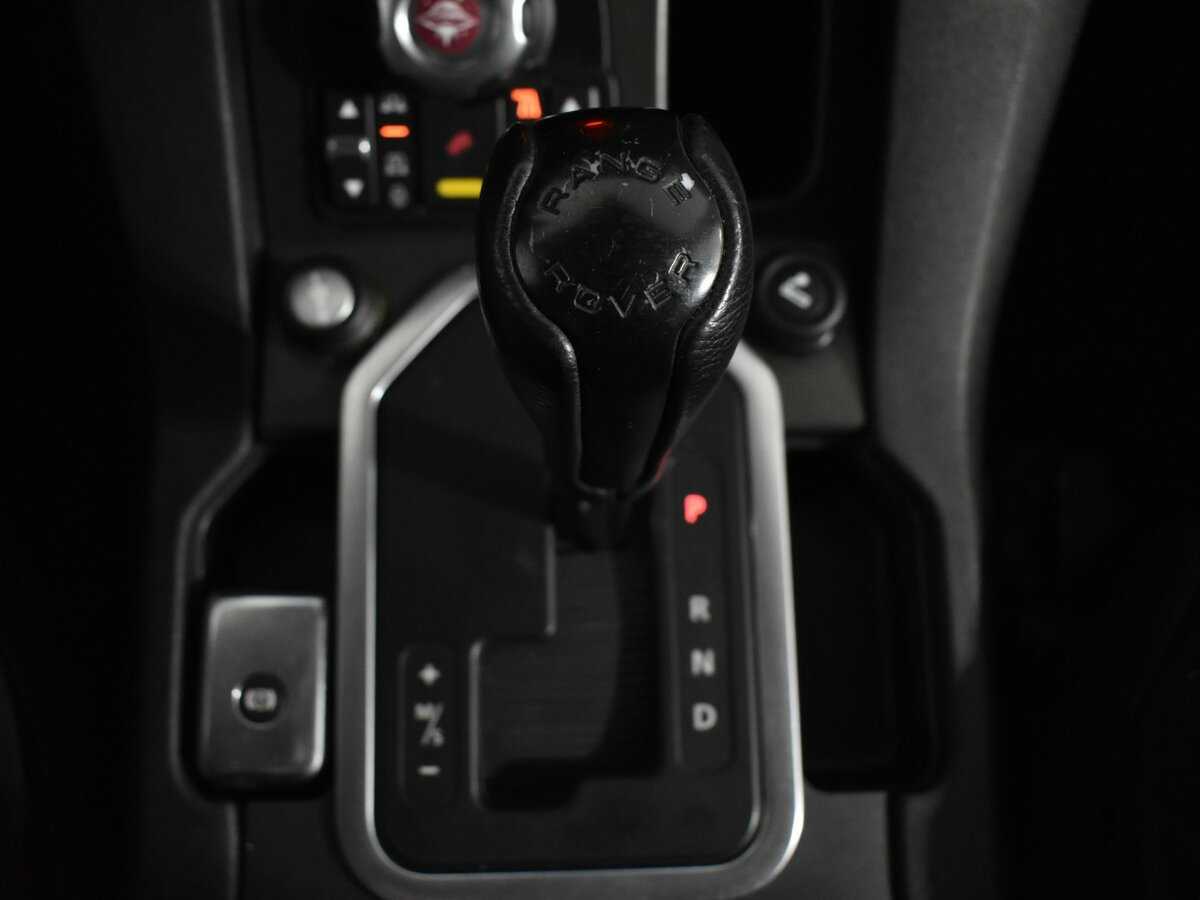 Land Rover Discovery 2011