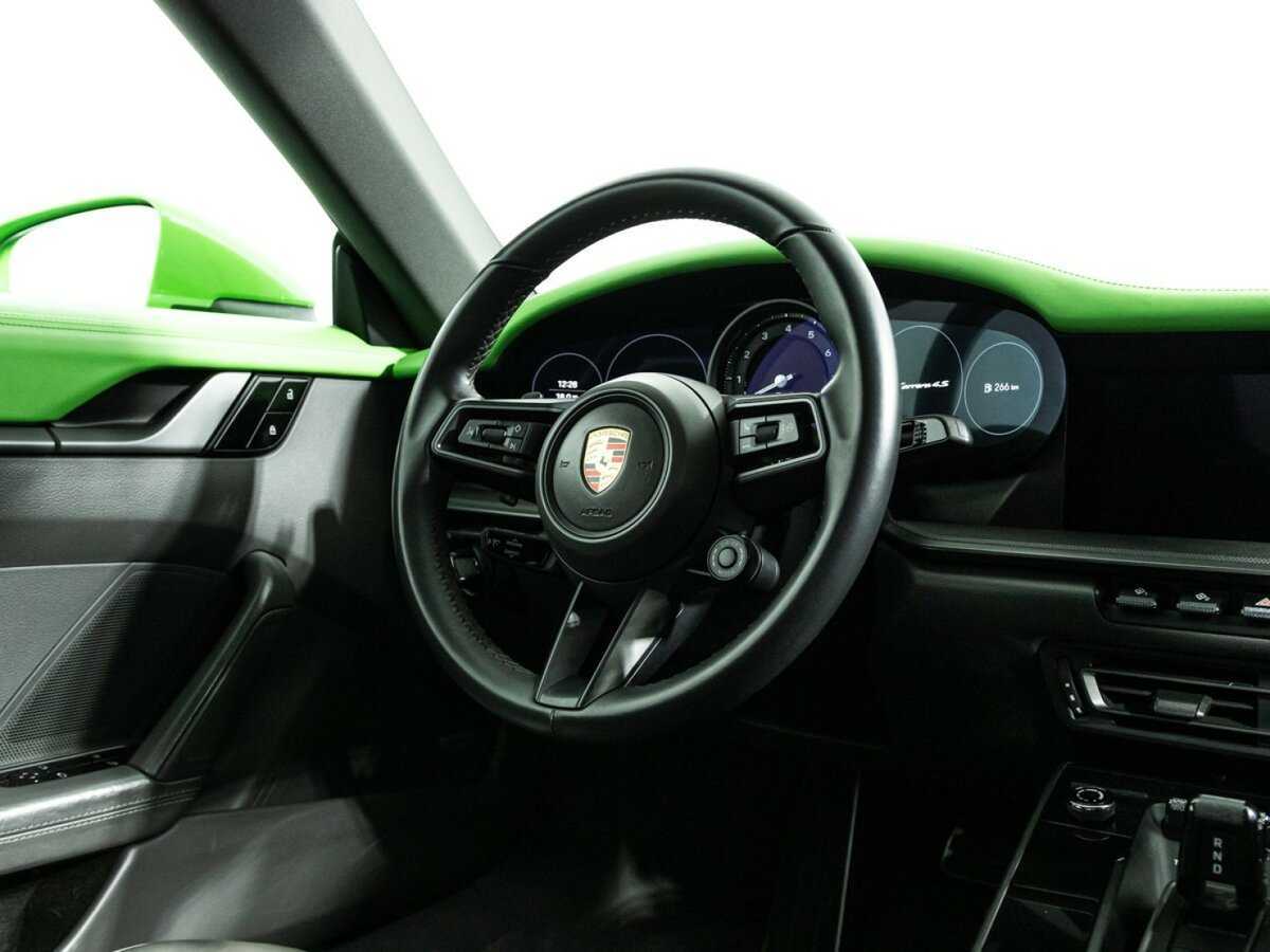 Porsche 911 2019