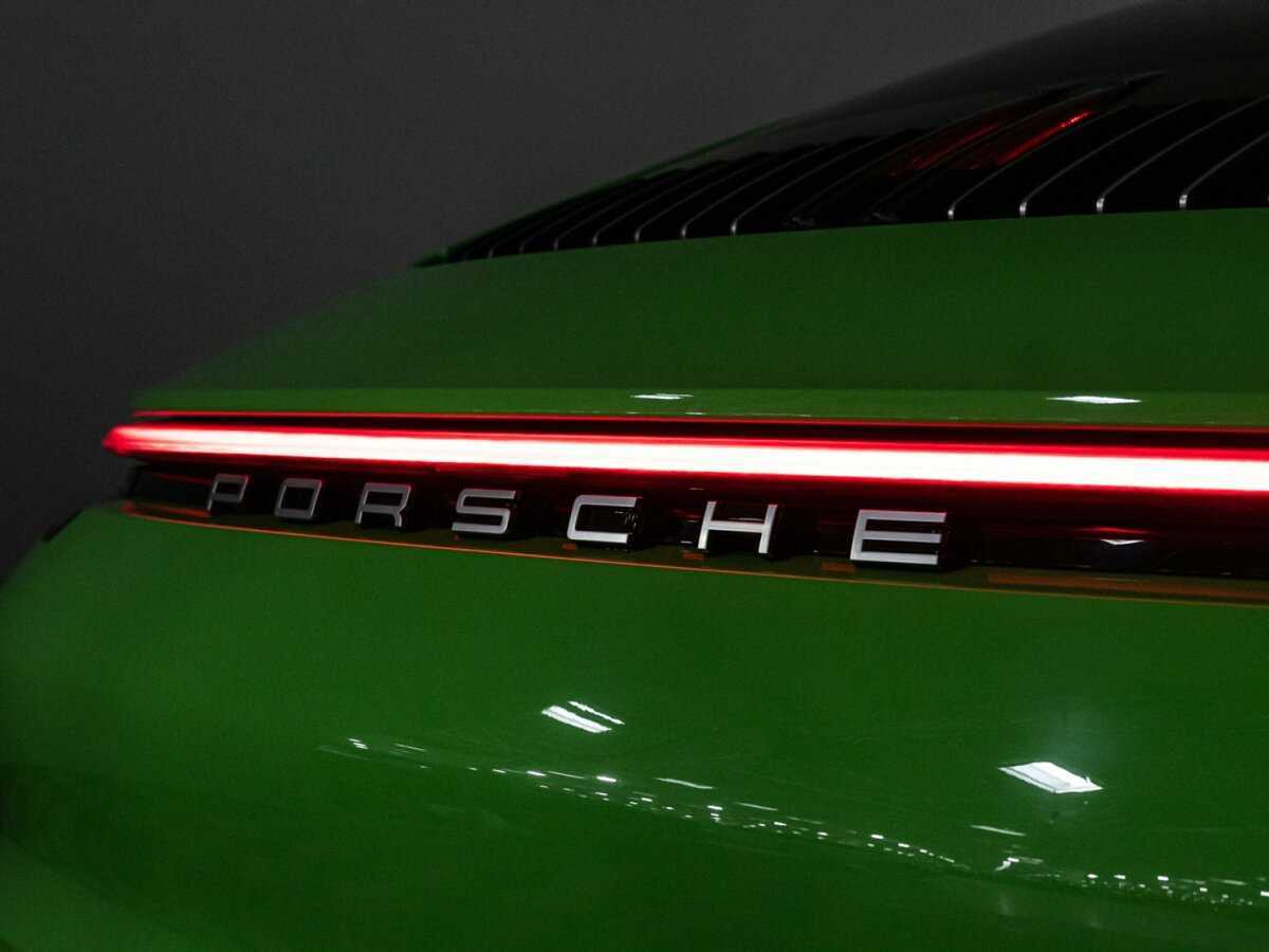 Porsche 911 2019