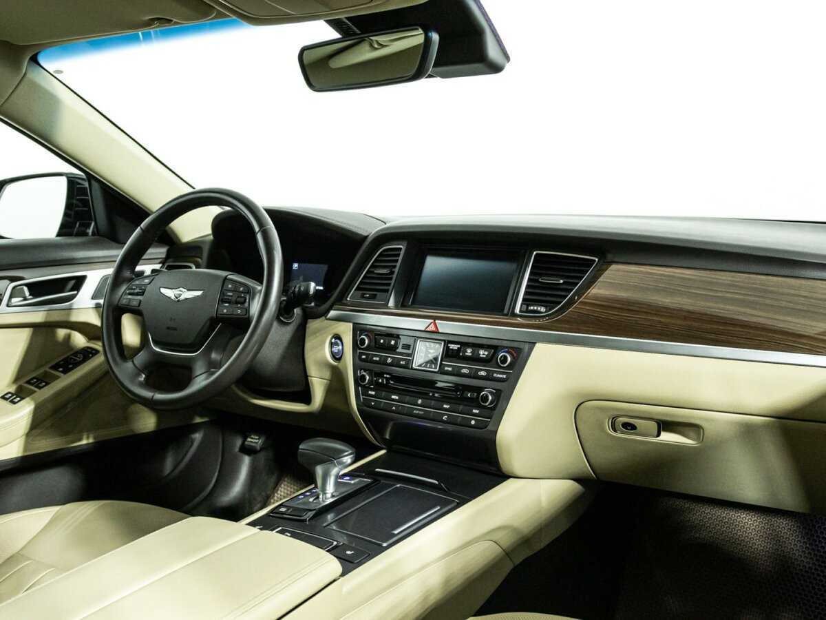 Genesis G80 2017
