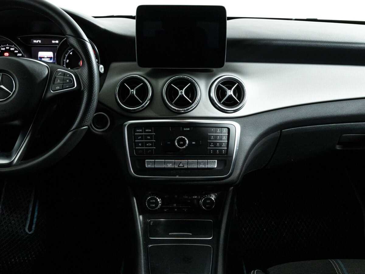 Mercedes-Benz CLA 2017