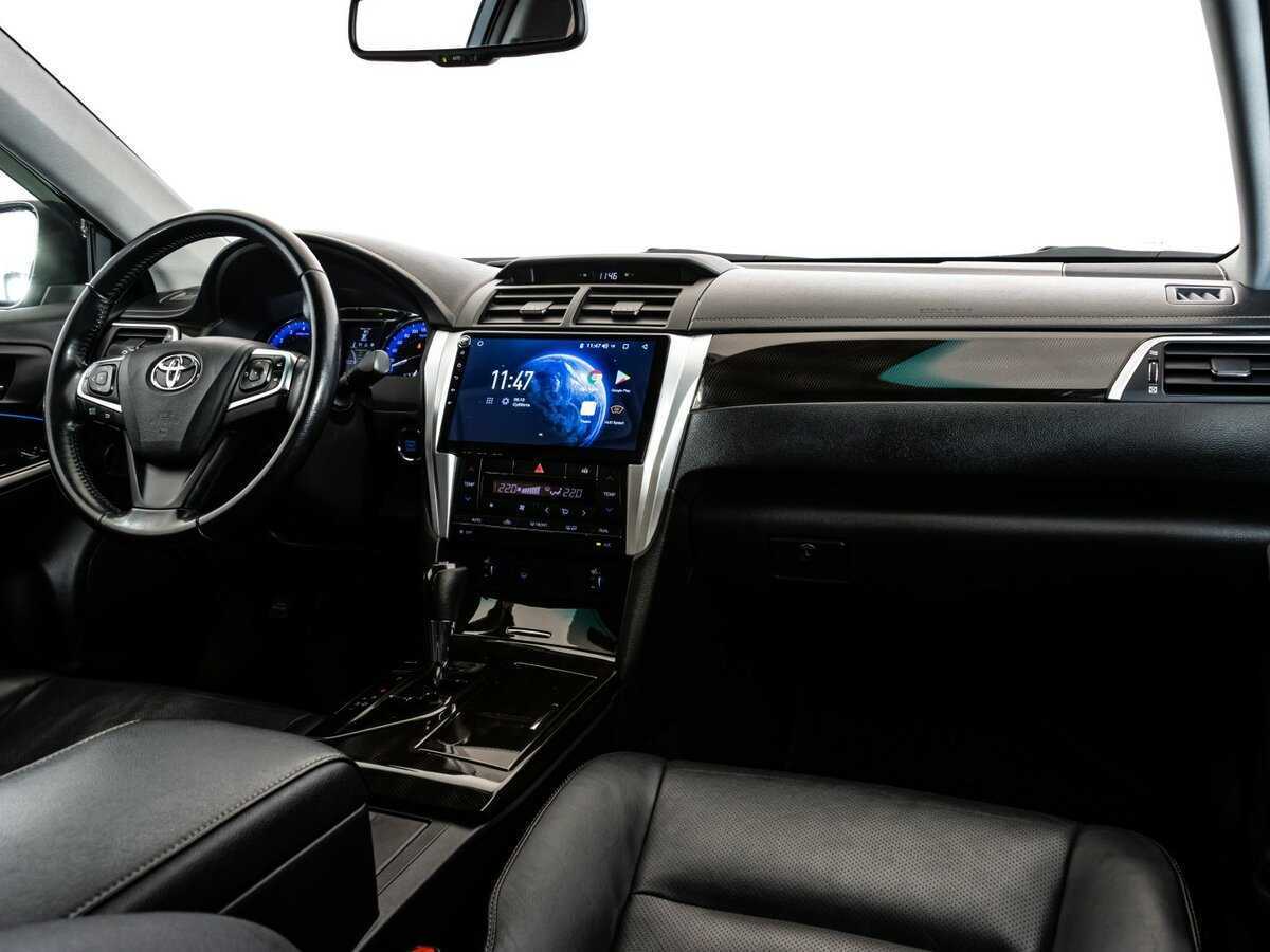 Toyota Camry 2015