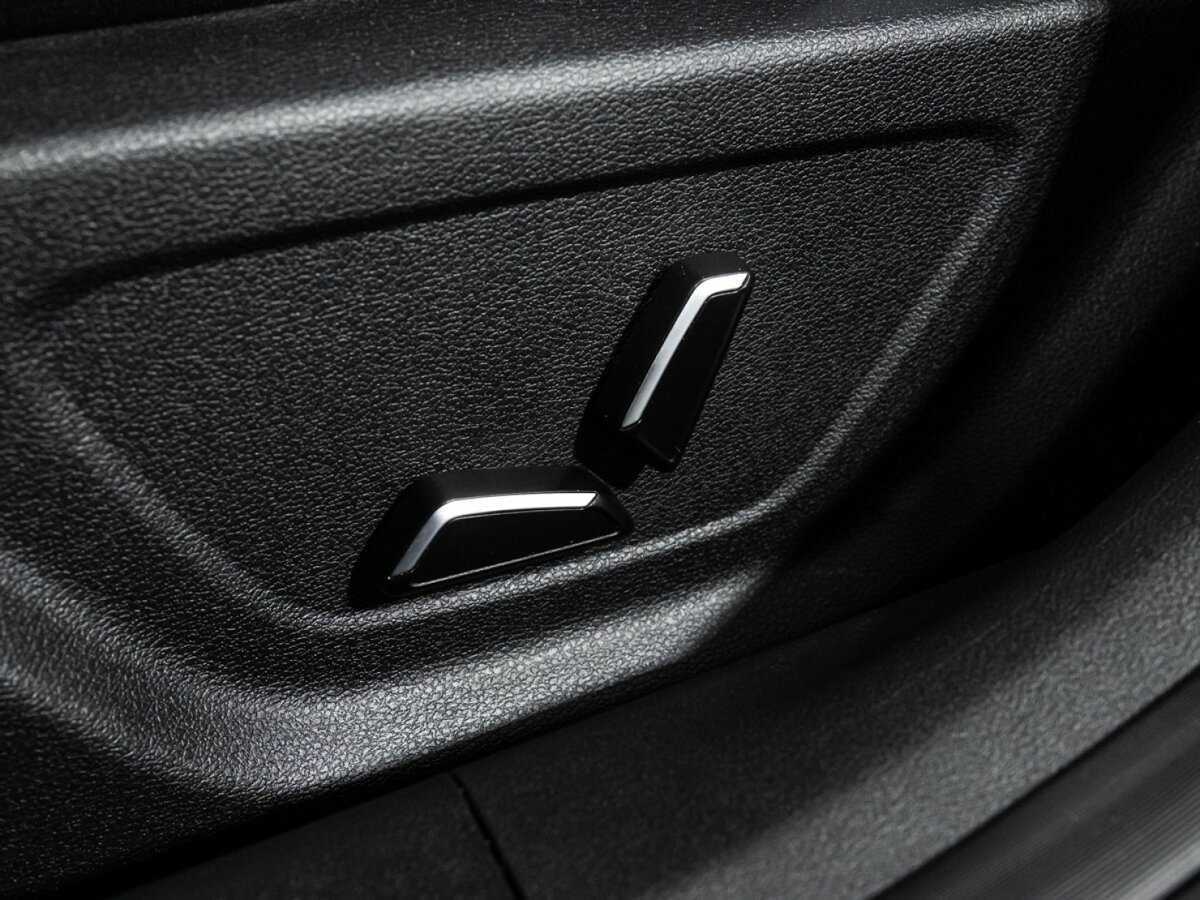 Geely Emgrand 2023