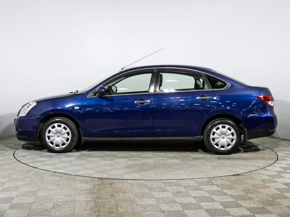 Nissan Almera