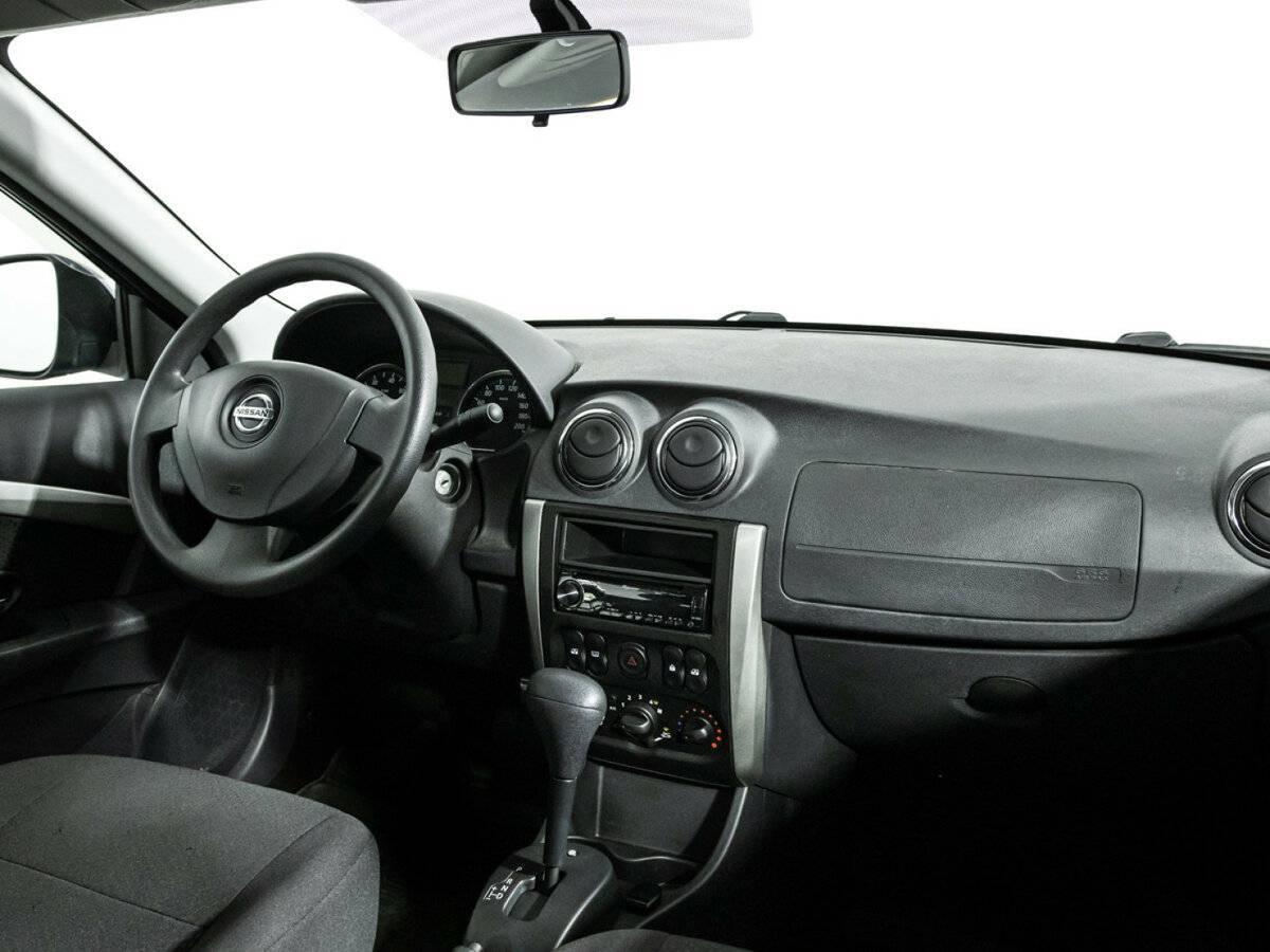Nissan Almera 2016