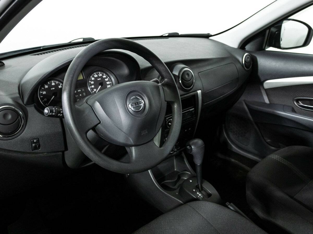 Nissan Almera 2016