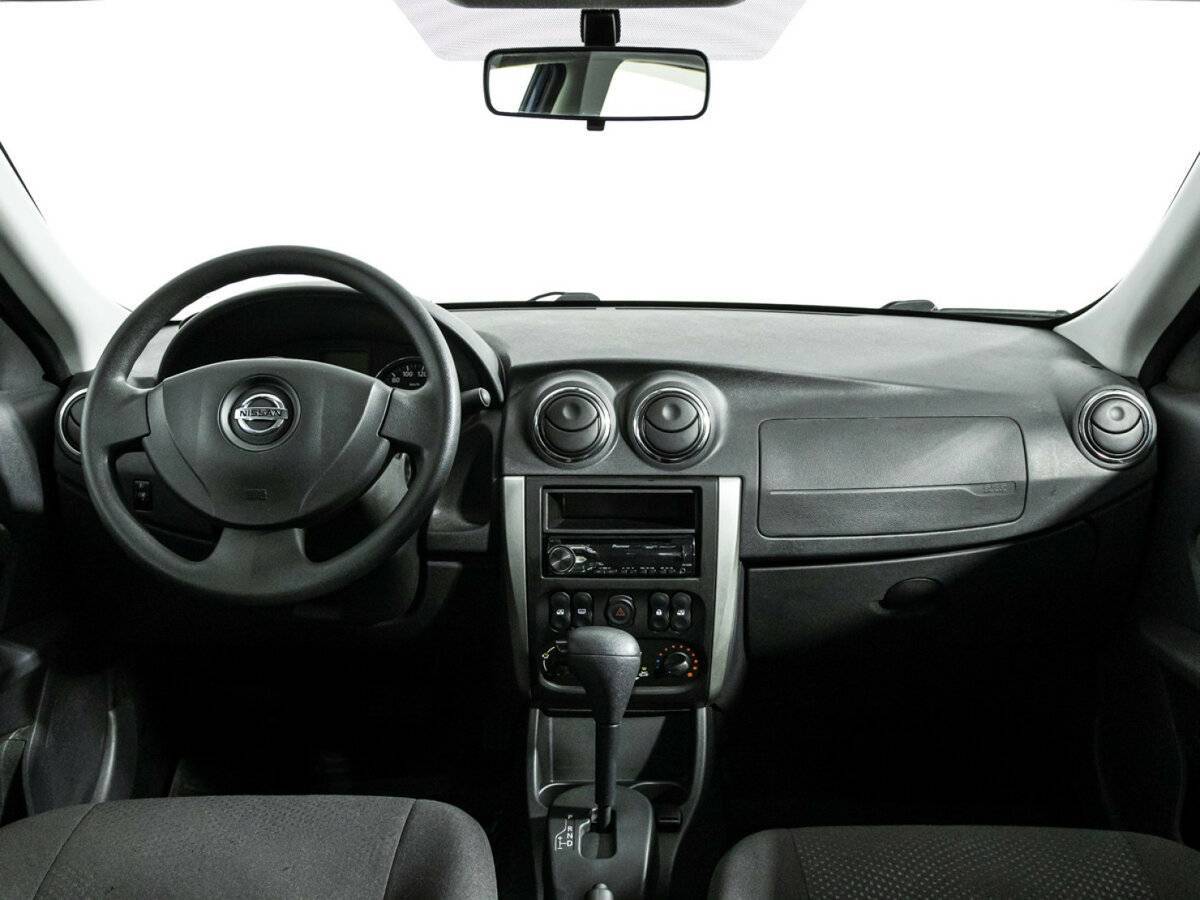 Nissan Almera 2016