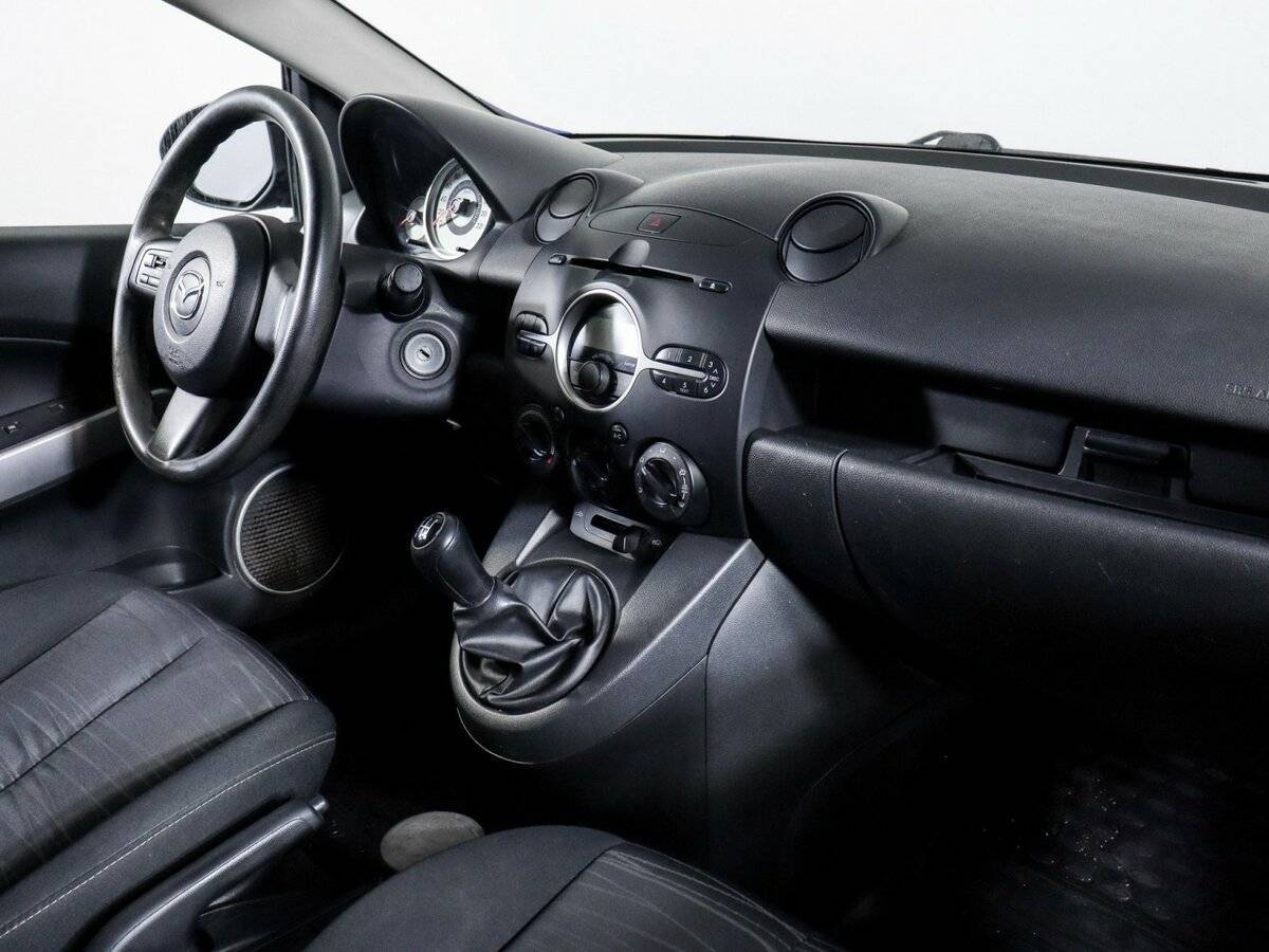 Mazda 2 2008