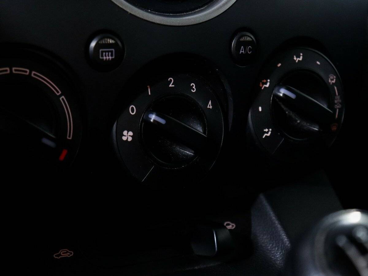 Mazda 2 2008