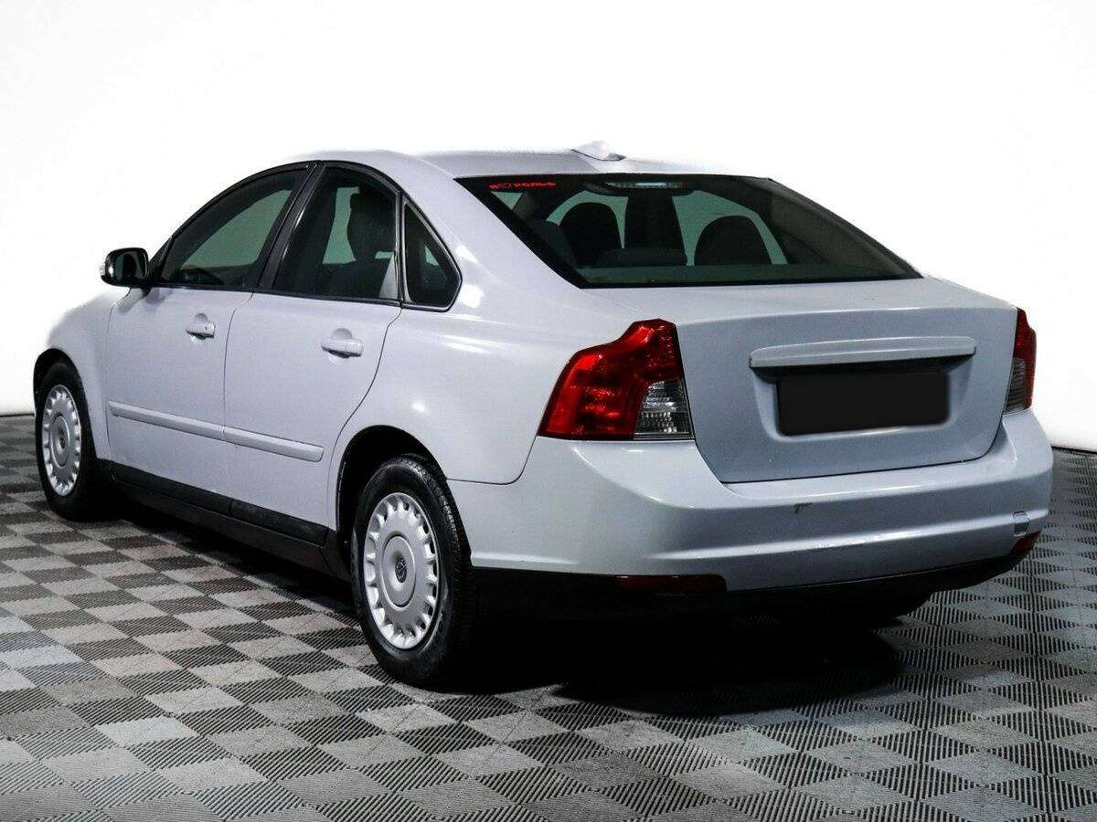 Volvo S40