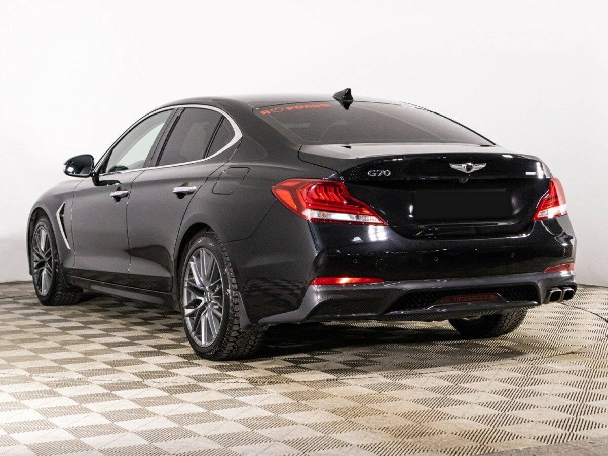Genesis G70