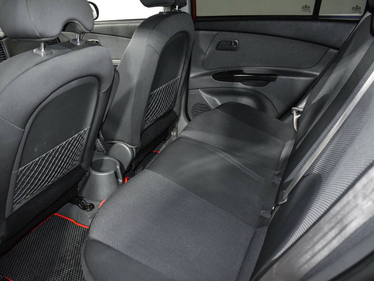 Kia Rio 2010