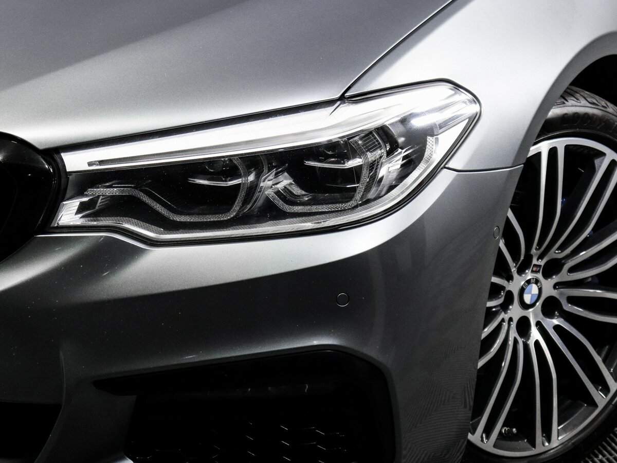 BMW 5 серии 2018