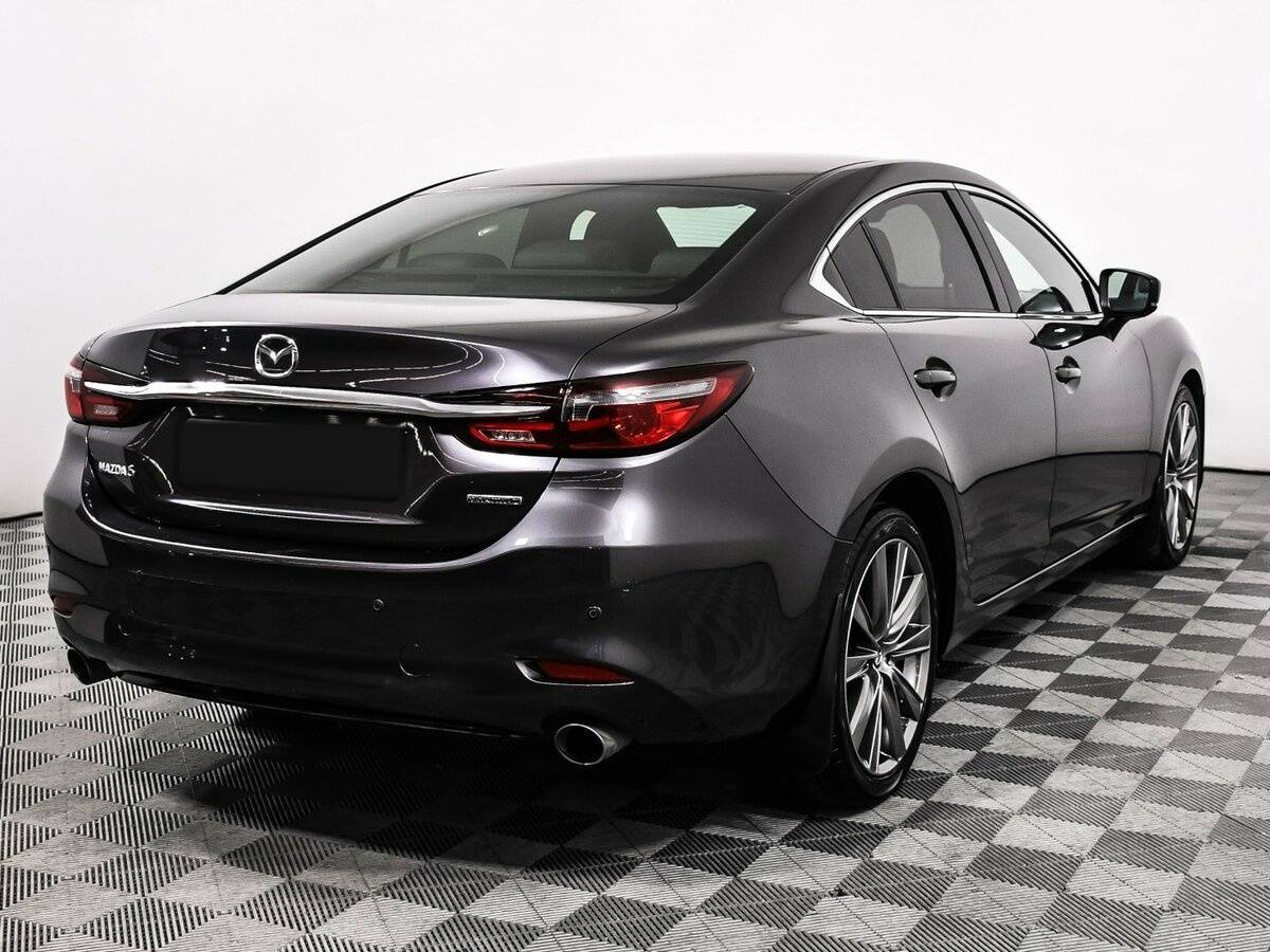 Mazda 6