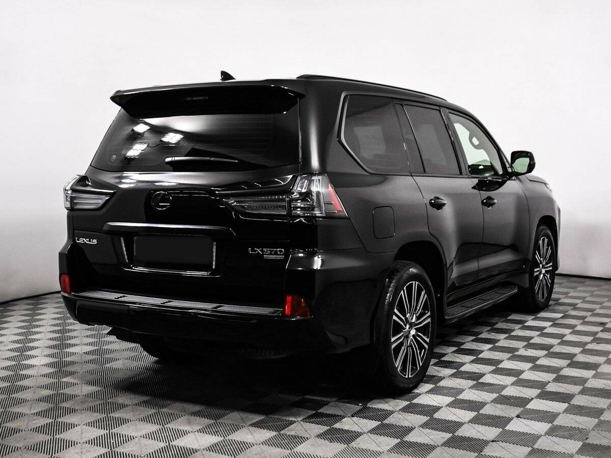 Lexus LX