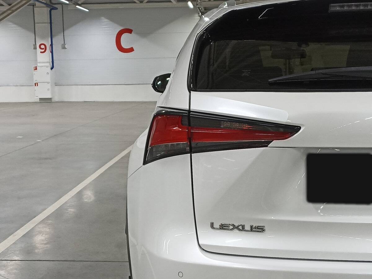 Lexus NX 2018