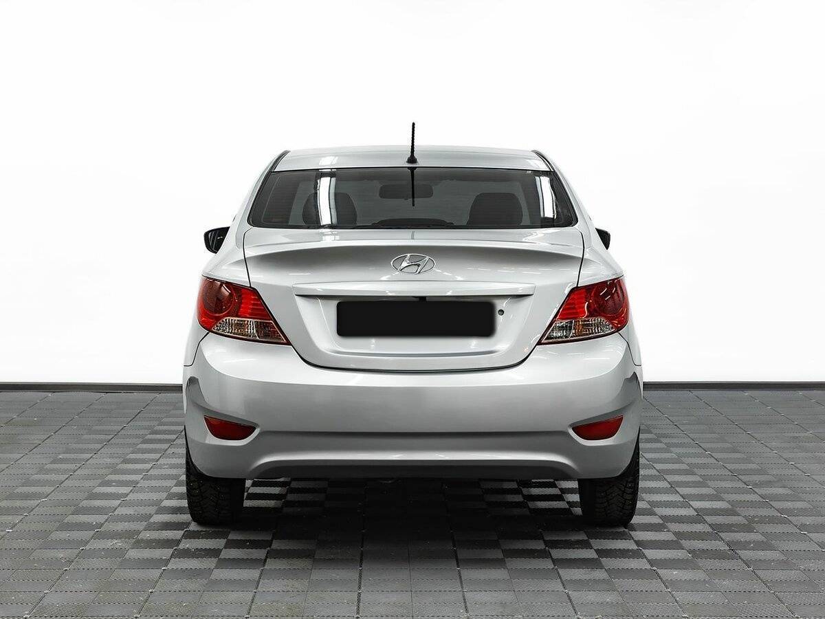 Hyundai Solaris 2011