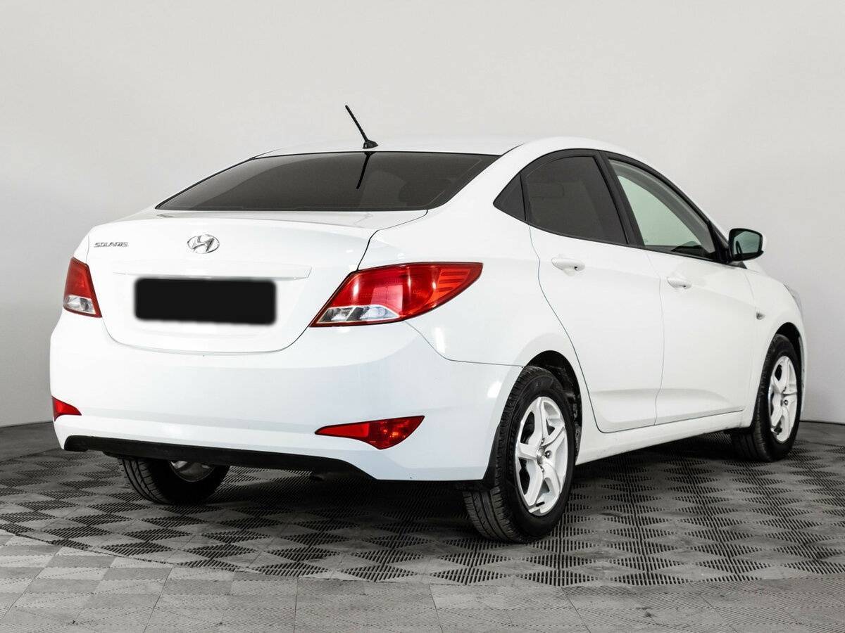 Hyundai Solaris 2016