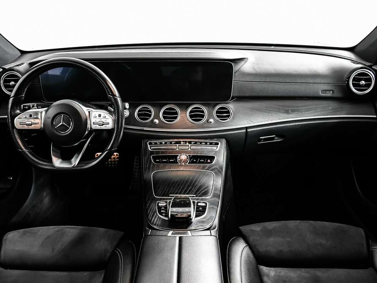 Mercedes-Benz E-Класс 2019
