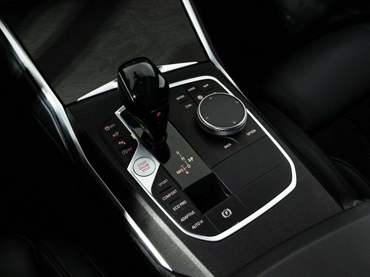 BMW 3 серии 2019
